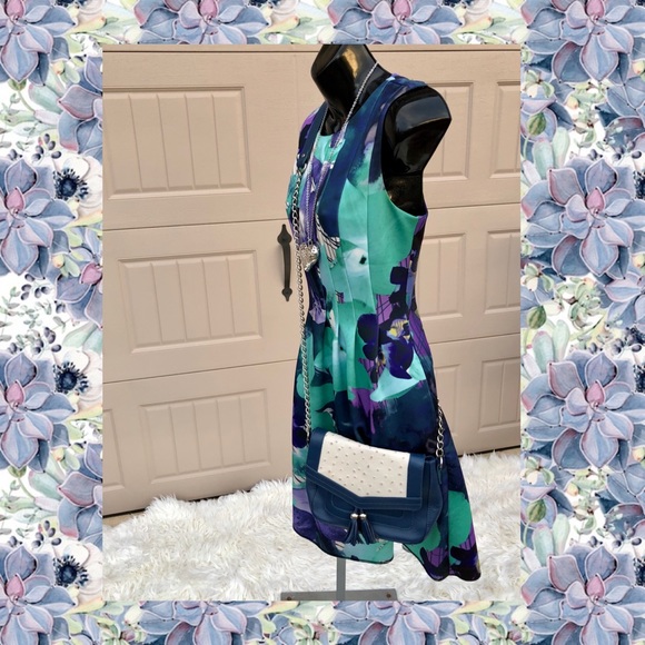 💝👼😇VINCE CAMUTO Dress 👗- Size 8 - Picture 4 of 7